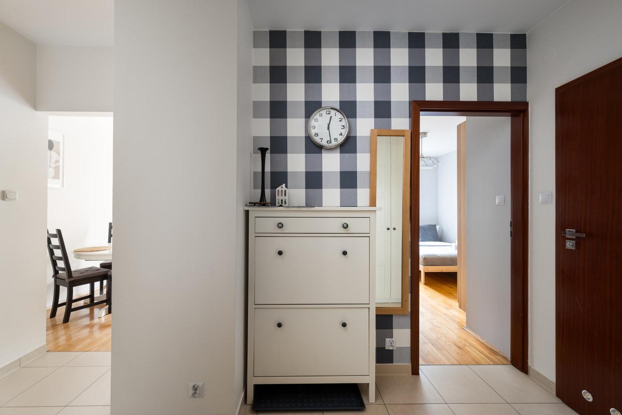 Metro Ksiecia Janusza Cosy Apartment Варшава Экстерьер фото